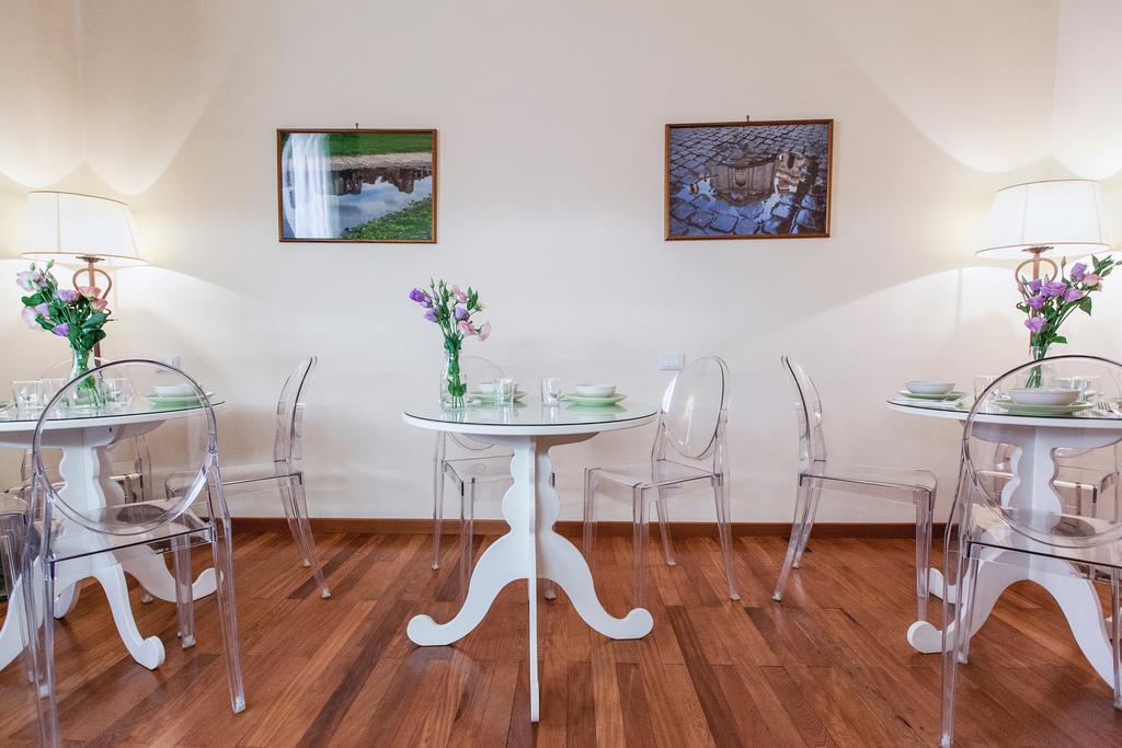 Bed and Breakfast Relais Al Senato Roma Exterior foto